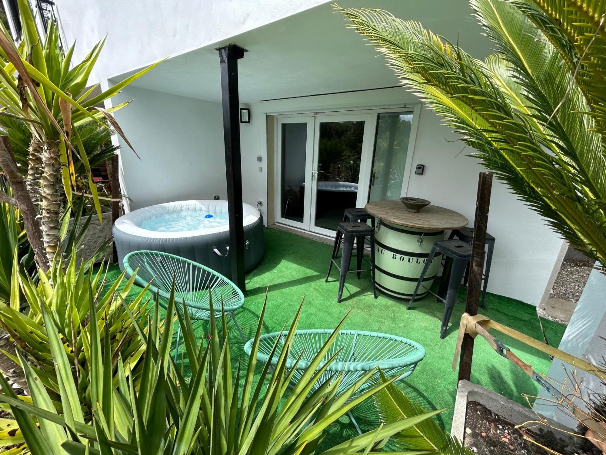 Appart-One Terrasse Jacuzzi Parking Carcassonne Zewnętrze zdjęcie